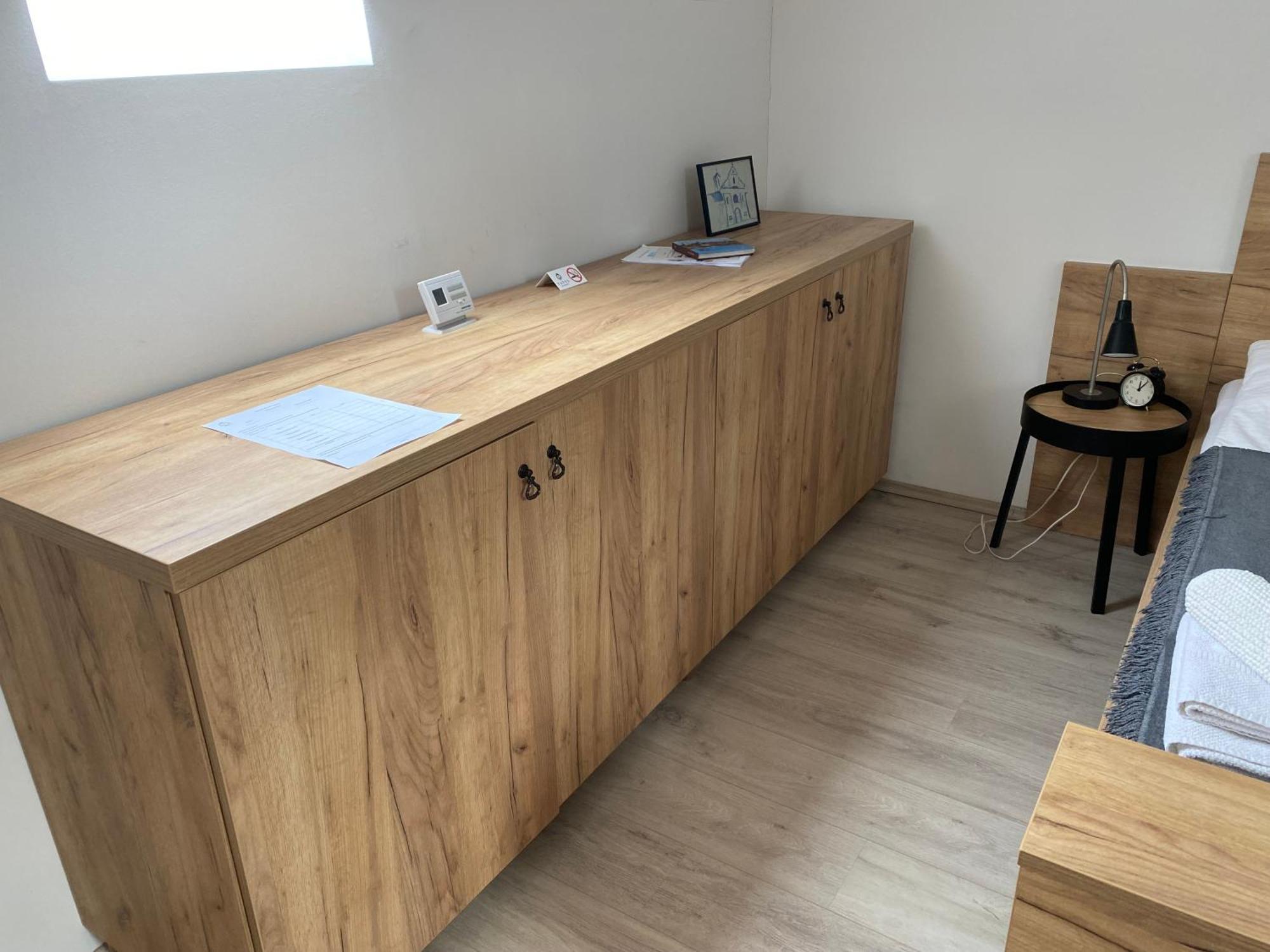 Vatus Apartmanhaz Vác Exteriér fotografie